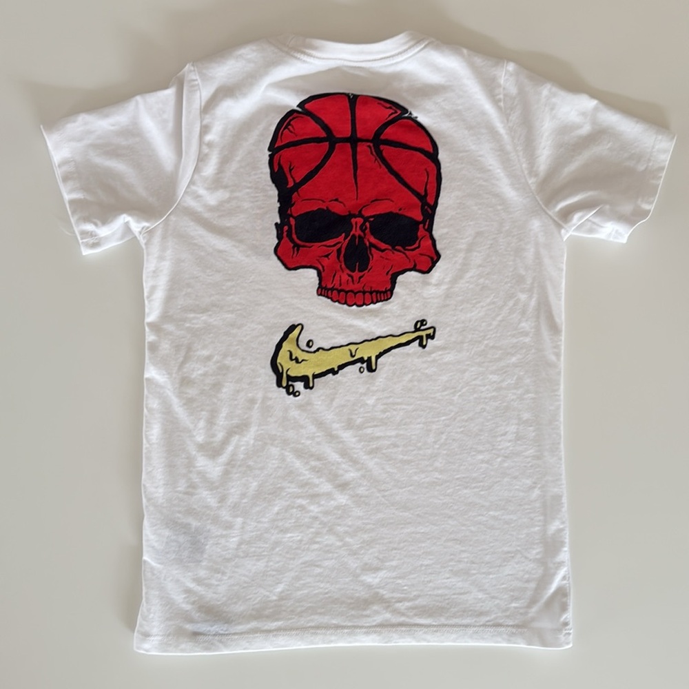 Nike Kyrie Irving tee